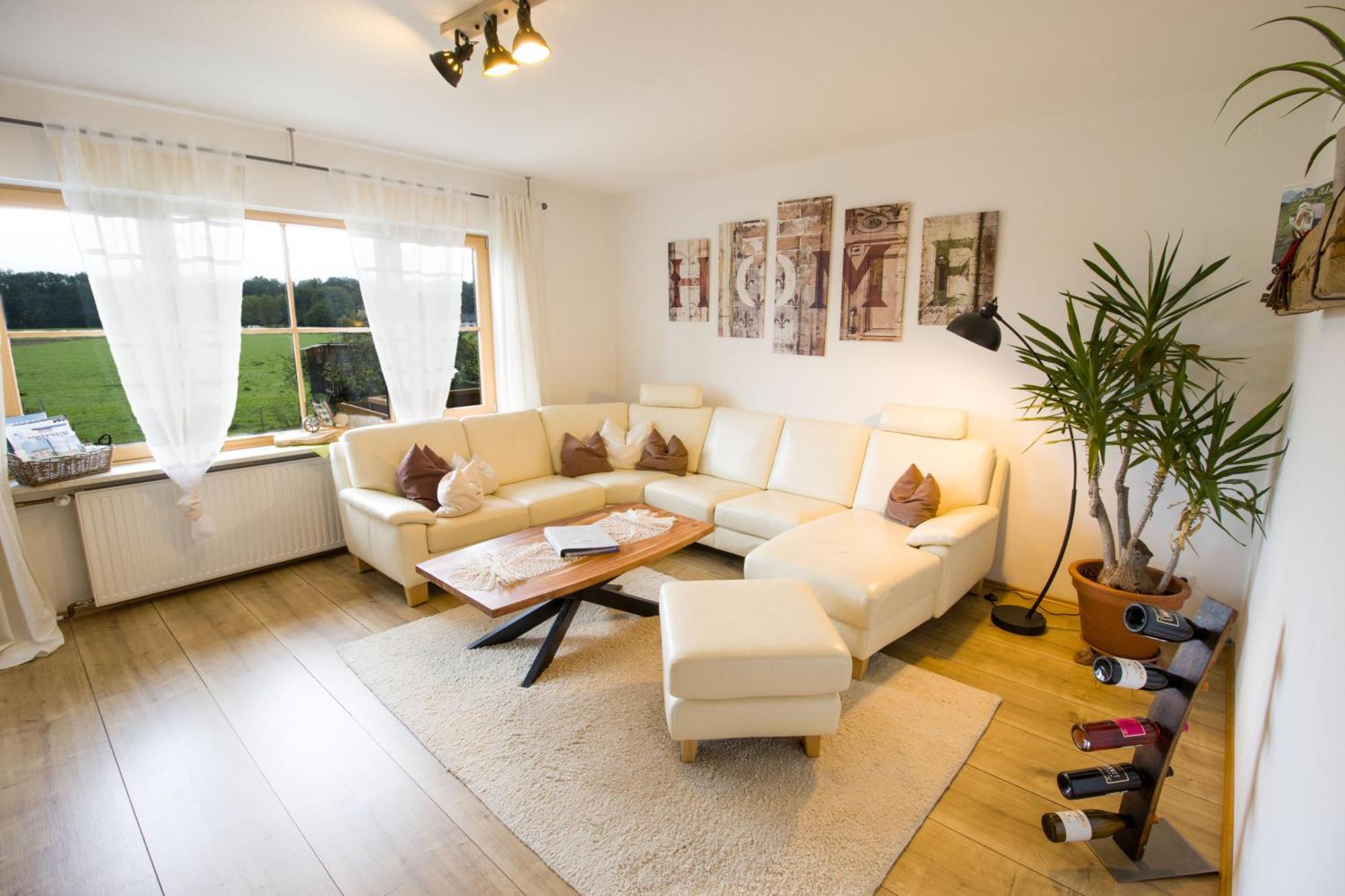Ferienwohnung Lorenz Heufeld ภายนอก รูปภาพ