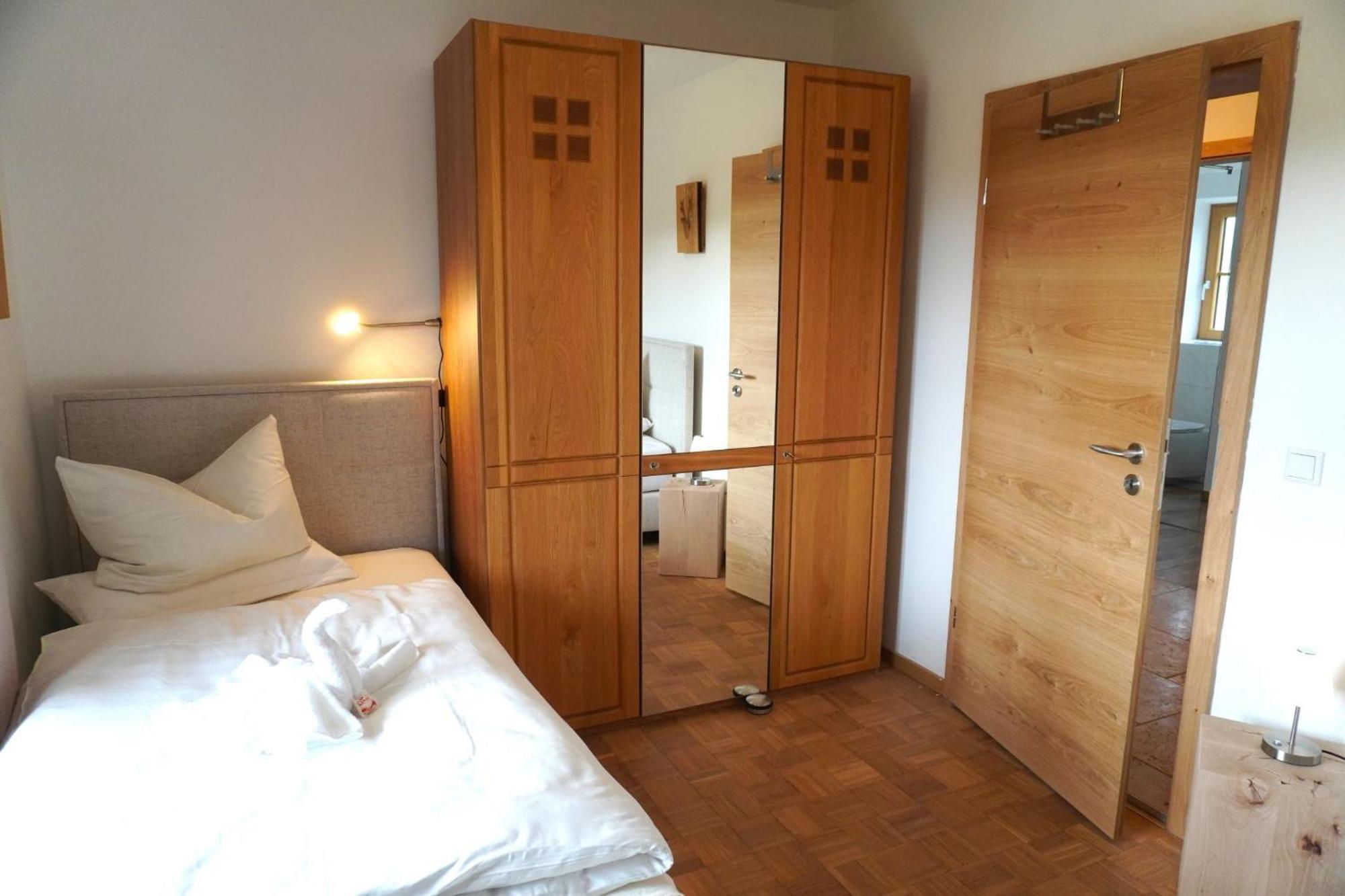 Ferienwohnung Lorenz Heufeld ภายนอก รูปภาพ